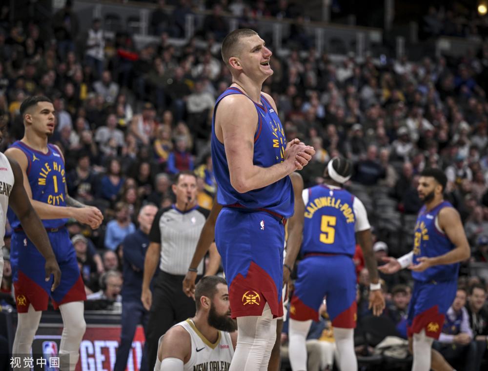 不得不在 不得不在