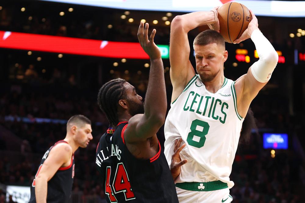 她的退役宣 她的退役宣